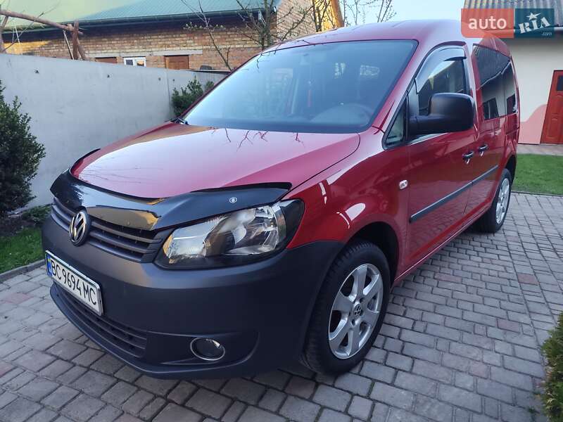 Минивэн Volkswagen Caddy 2011 в 