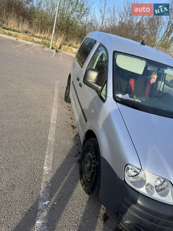 Минивэн Volkswagen Caddy 2007 в 
