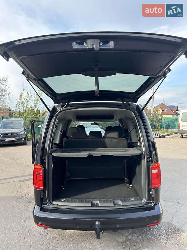 Мінівен Volkswagen Caddy 2016 в Нововолинську