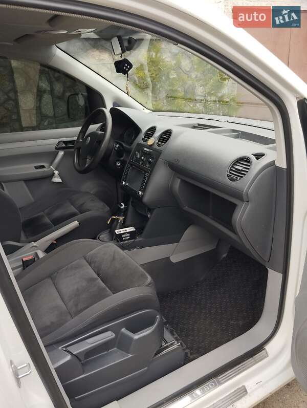 Минивэн Volkswagen Caddy 2007 в Кременчуге