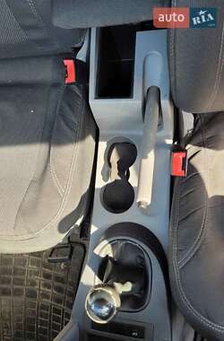 Минивэн Volkswagen Caddy 2010 в 