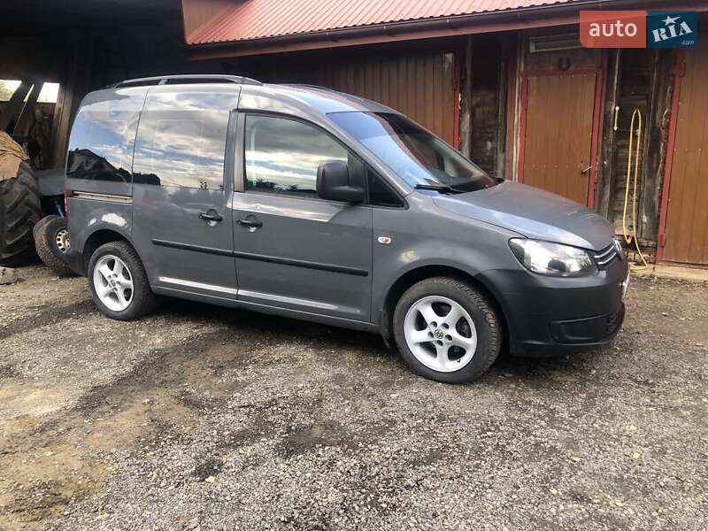Грузовой фургон Volkswagen Caddy 2012 в 