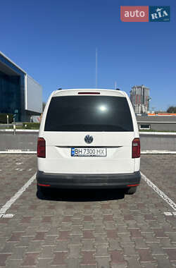 Грузопассажирский фургон Volkswagen Caddy 2015 в 