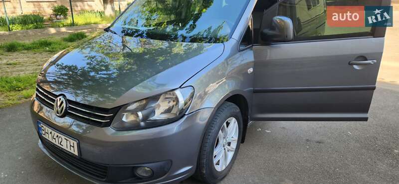 Мінівен Volkswagen Caddy 2013 в Ізмаїлі