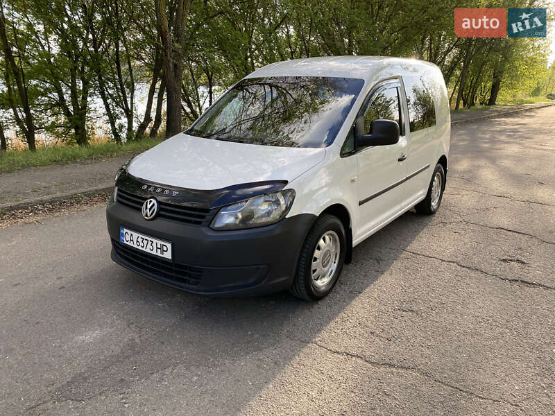 Грузовой фургон Volkswagen Caddy 2011 в 