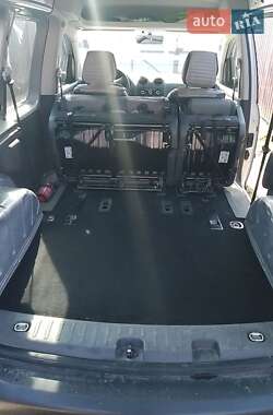 Минивэн Volkswagen Caddy 2011 в 