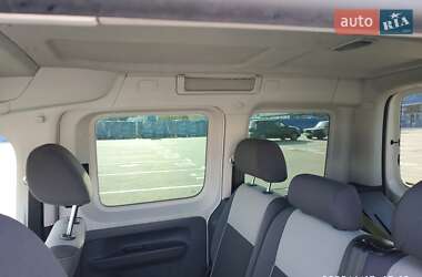 Мінівен Volkswagen Caddy 2010 в 