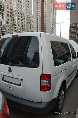 Мінівен Volkswagen Caddy 2010 в 