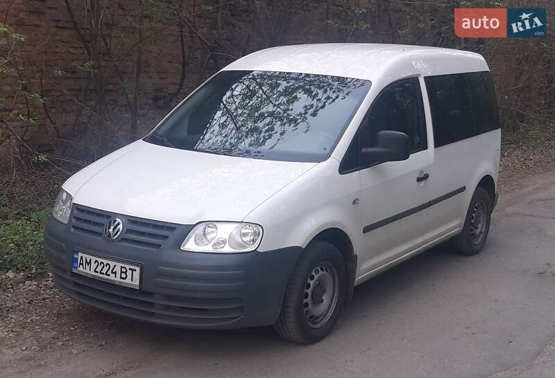 Минивэн Volkswagen Caddy 2010 в Житомире