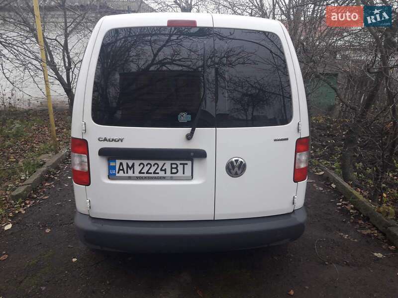 Минивэн Volkswagen Caddy 2010 в Житомире