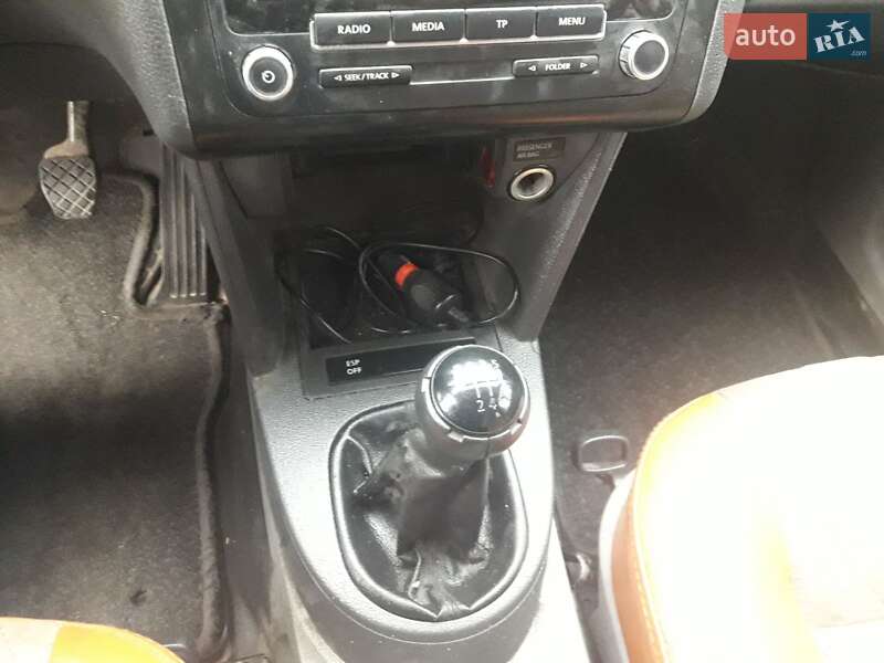 Минивэн Volkswagen Caddy 2010 в Житомире