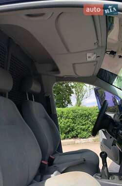 Вантажний фургон Volkswagen Caddy 2008 в 