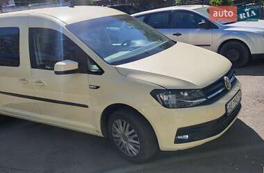 Мінівен Volkswagen Caddy 2015 в Дніпрі