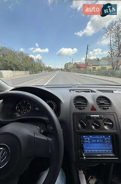 Вантажний фургон Volkswagen Caddy 2011 в 