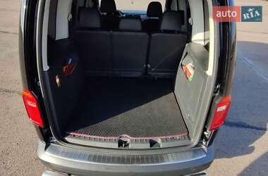 Минивэн Volkswagen Caddy 2016 в Ужгороде