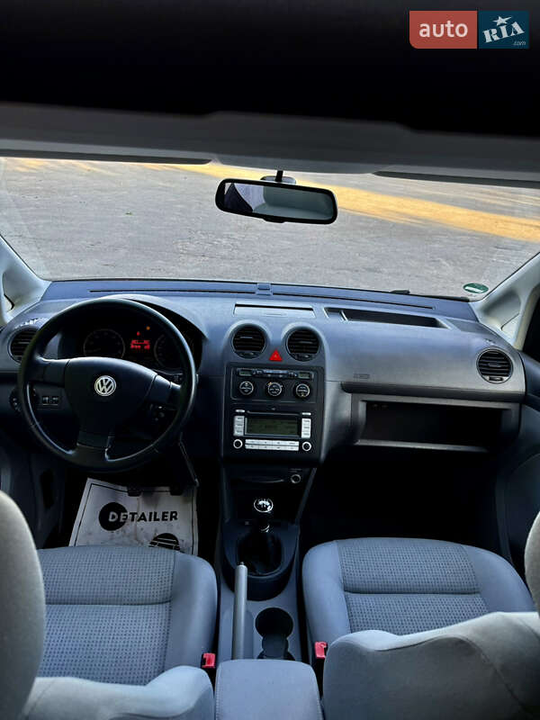 Минивэн Volkswagen Caddy 2009 в Шепетовке