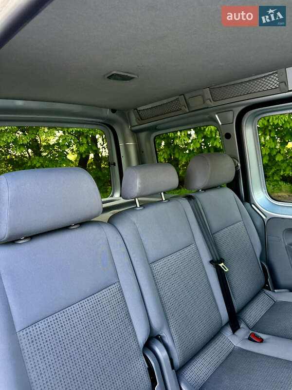 Минивэн Volkswagen Caddy 2009 в Шепетовке