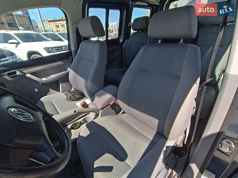 Минивэн Volkswagen Caddy 2005 в Харькове