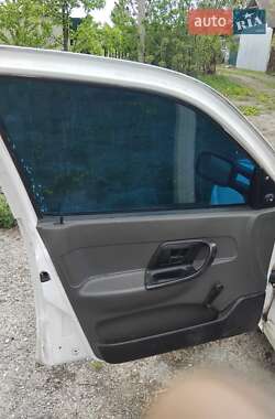 Мінівен Volkswagen Caddy 2001 в 