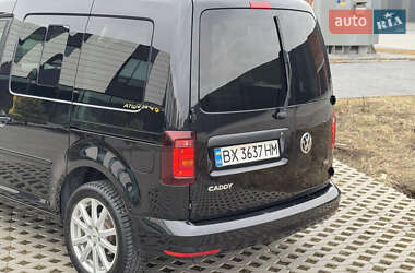 Минивэн Volkswagen Caddy 2016 в 