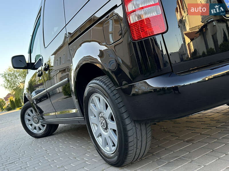 Мінівен Volkswagen Caddy 2012 в Одесі