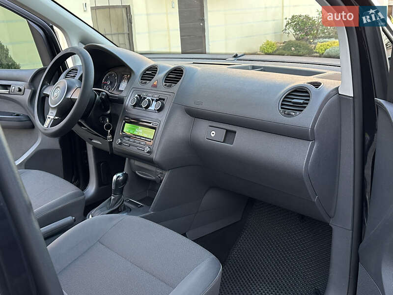 Мінівен Volkswagen Caddy 2012 в Одесі