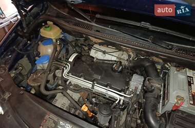 Грузовой фургон Volkswagen Caddy 2008 в 