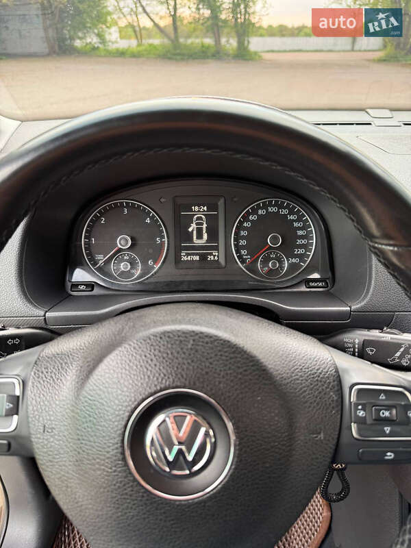 Минивэн Volkswagen Caddy 2011 в Лубнах