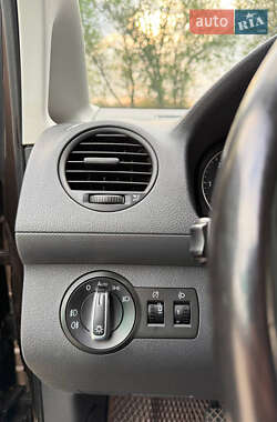 Минивэн Volkswagen Caddy 2011 в 