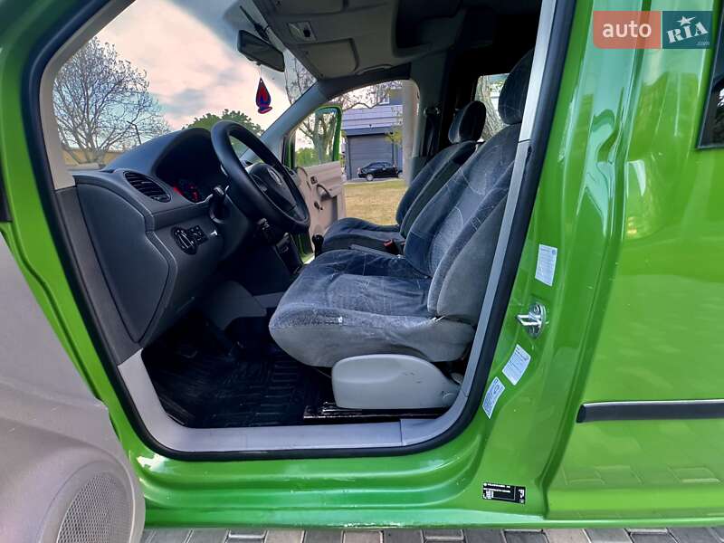 Минивэн Volkswagen Caddy 2007 в Одессе фото 50 Минивэн Volkswagen Caddy 2007 в Одессе