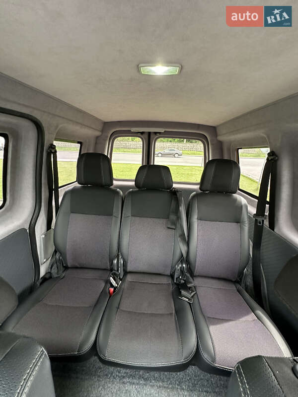 Минивэн Volkswagen Caddy 2014 в Киеве