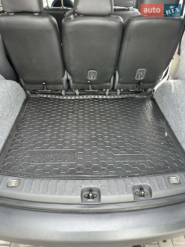 Минивэн Volkswagen Caddy 2014 в Киеве