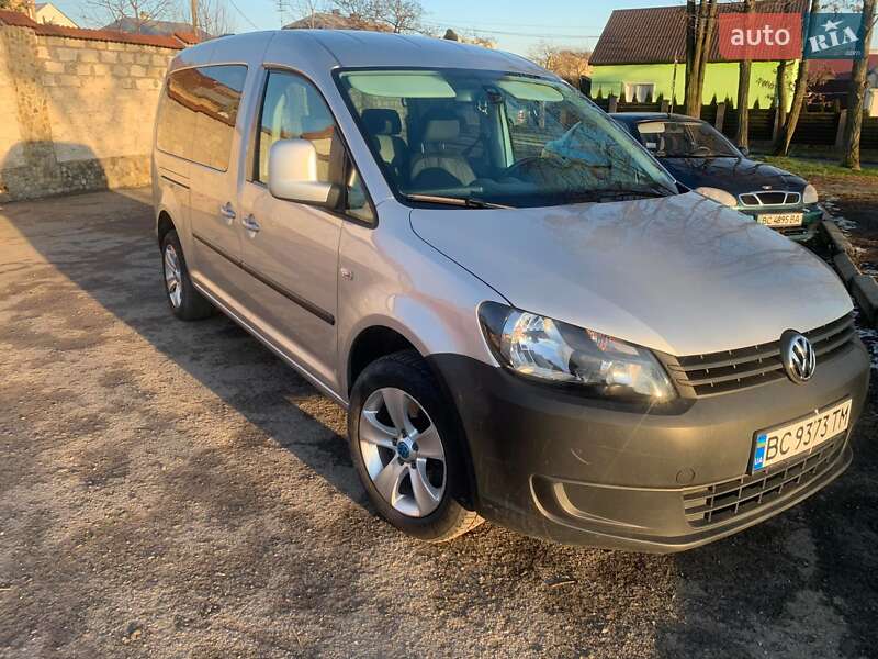 Минивэн Volkswagen Caddy 2013 в 