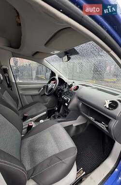 Вантажний фургон Volkswagen Caddy 2007 в 