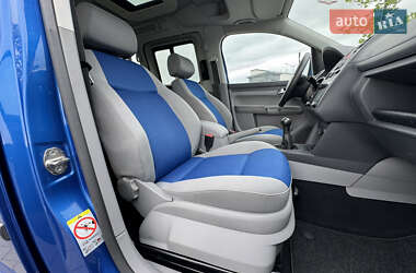 Мінівен Volkswagen Caddy 2010 в 