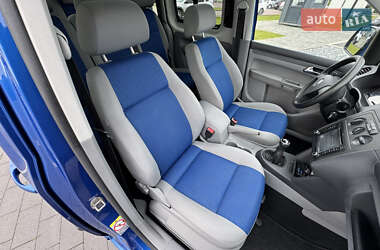Мінівен Volkswagen Caddy 2010 в 