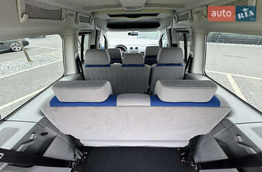 Мінівен Volkswagen Caddy 2010 в 