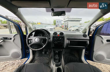 Мінівен Volkswagen Caddy 2004 в 