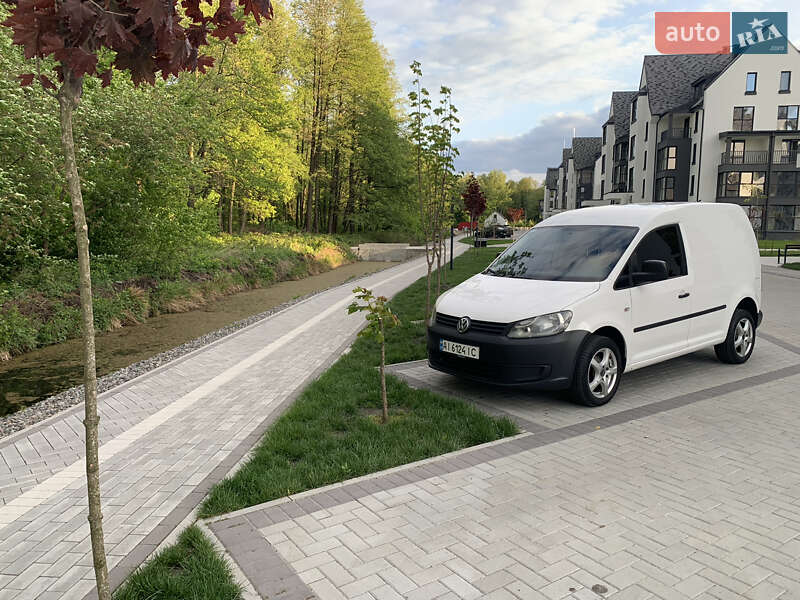 Минивэн Volkswagen Caddy 2012 в Киеве