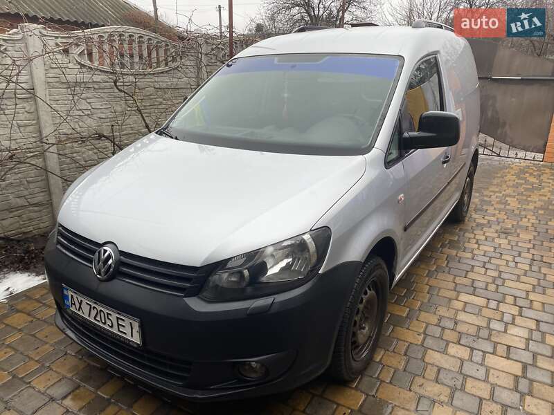 Volkswagen Caddy 2011