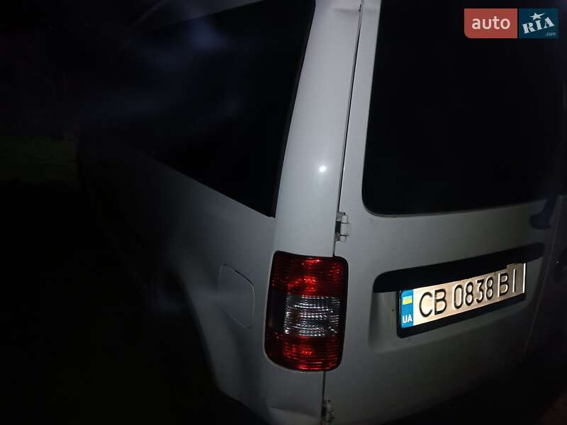 Минивэн Volkswagen Caddy 2005 в Талалаевке
