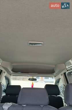Минивэн Volkswagen Caddy 2009 в 