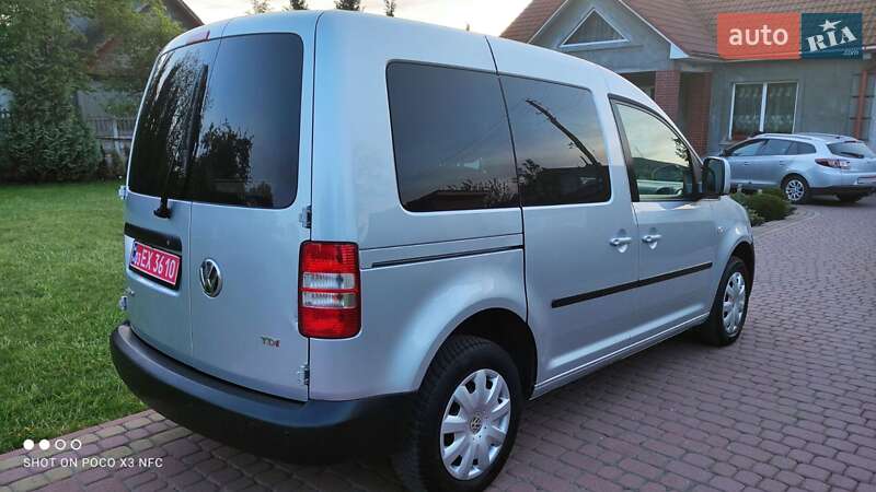 Минивэн Volkswagen Caddy 2014 в Дубно