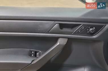 Минивэн Volkswagen Caddy 2020 в 
