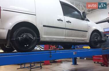 Грузовой фургон Volkswagen Caddy 2004 в 