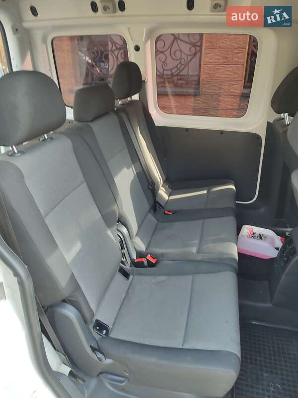 Мінівен Volkswagen Caddy 2016 в Великому Березному
