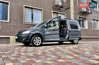 Мінівен Volkswagen Caddy 2011 в 