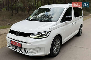 Минивэн Volkswagen Caddy 2022 в 