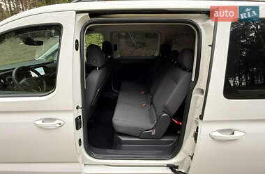 Минивэн Volkswagen Caddy 2022 в 
