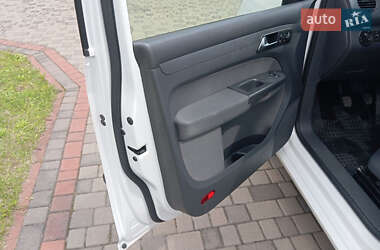Мінівен Volkswagen Caddy 2011 в 